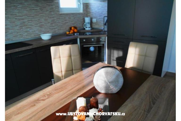 Apartmanok AS sa bazenom – fotó 23