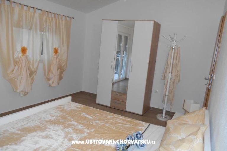 Apartmanok AS sa bazenom – fotó 9