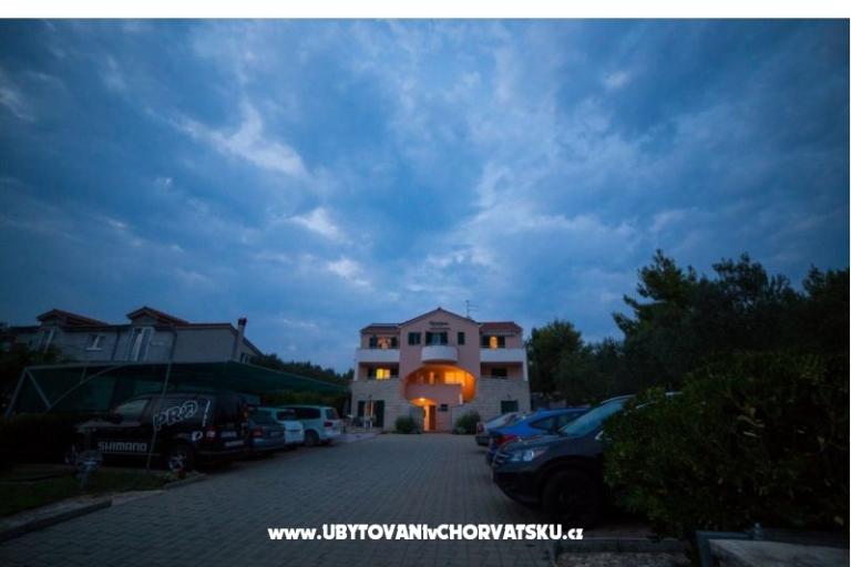 Apartmanok Kristiana – fotó 8