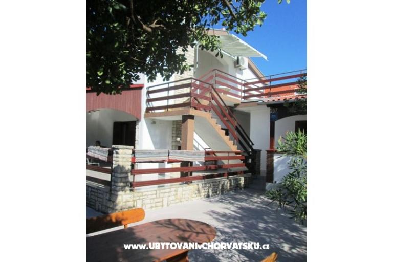 Apartmanok Roza – fotó 12
