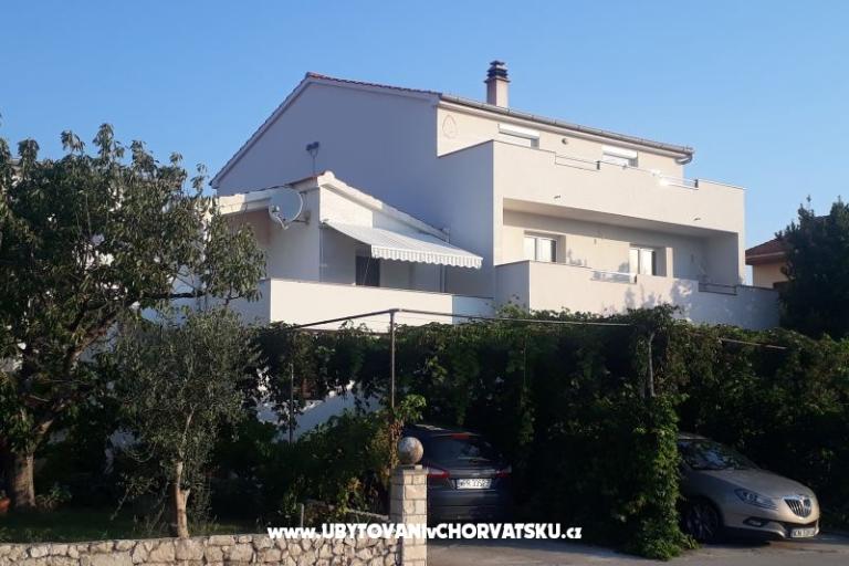 Apartmanok Baras – fotó 3