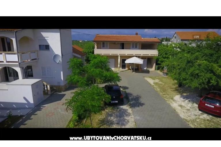 POOL HOUSE STIPE – fotó 15