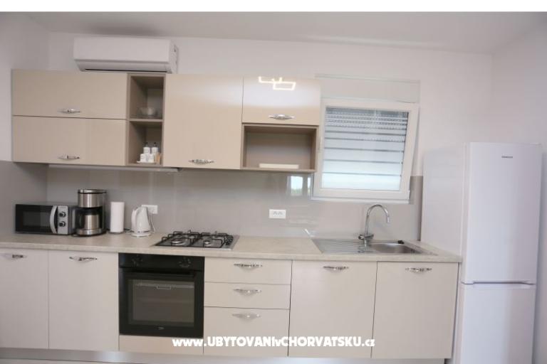 Holiday Home POMALO – fotó 13