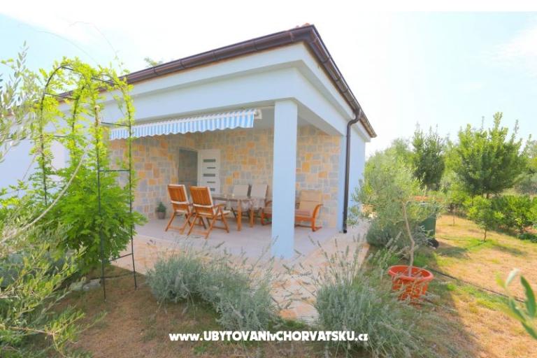 Holiday Home POMALO – fotó 2