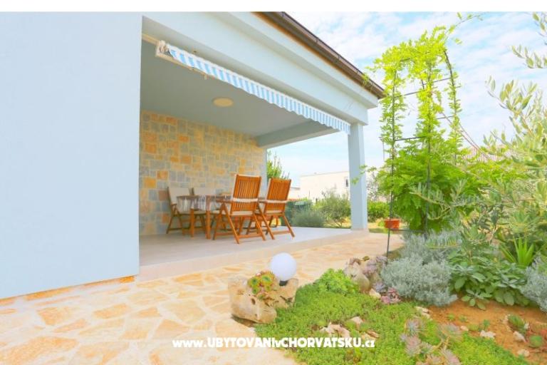 Holiday Home POMALO – fotó 5