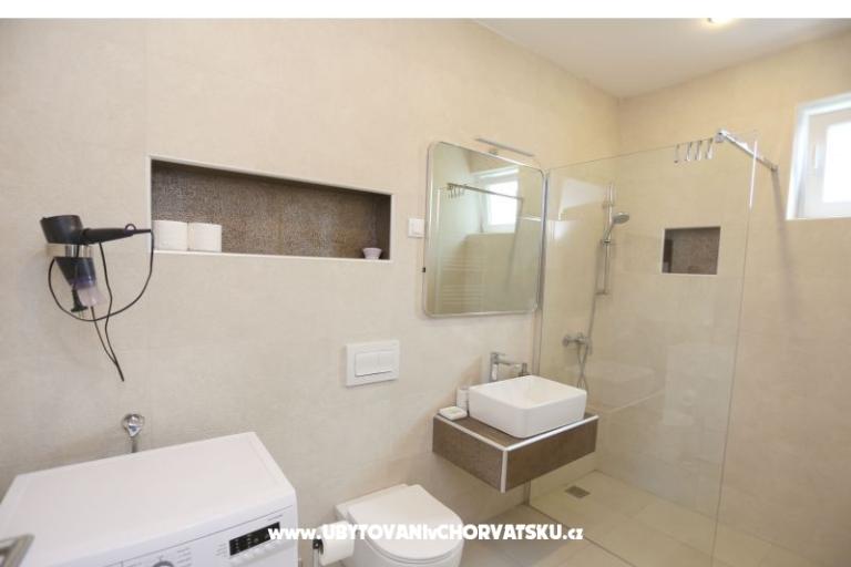 Holiday Home POMALO – fotó 9