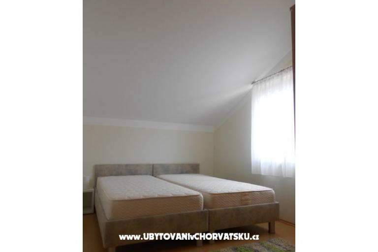 Oasis Apartmanok – fotó 11