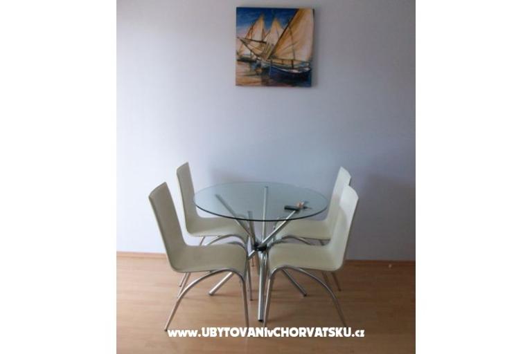 Oasis Apartmanok – fotó 4