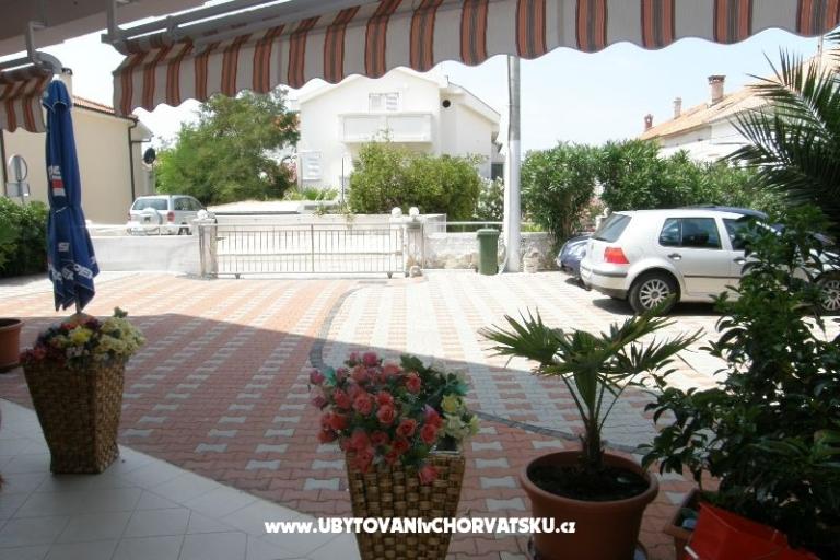 Apartmanok Anamar – fotó 3