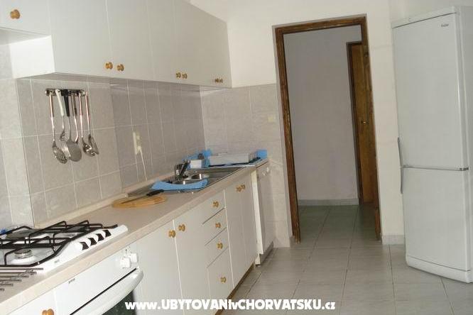 Apartmanok Jakišnica – fotó 5