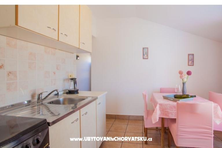 Apartmanok Komešić – fotó 17