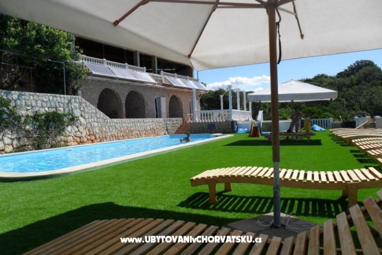 Macadams apartmani i restoran – fotó 3