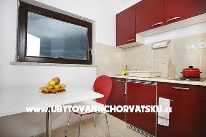 Belamarimages Apartmanok – fotó 6