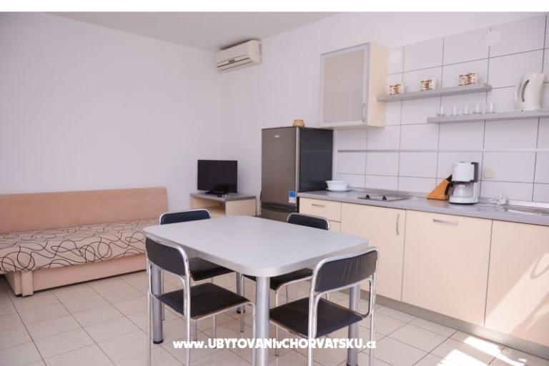 Apartmanok Milka Novalja – fotó 2