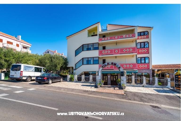 Villa Omra Apartmanok – fotó 10