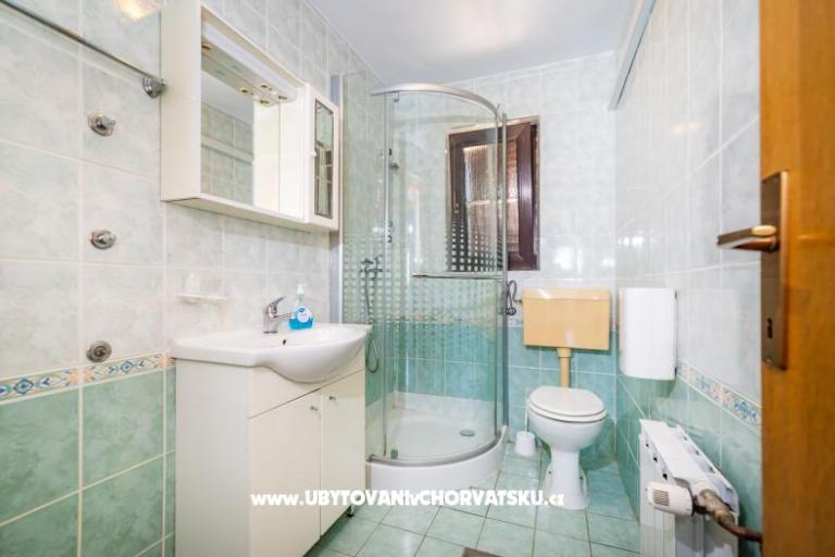 Villa Omra Apartmanok – fotó 5