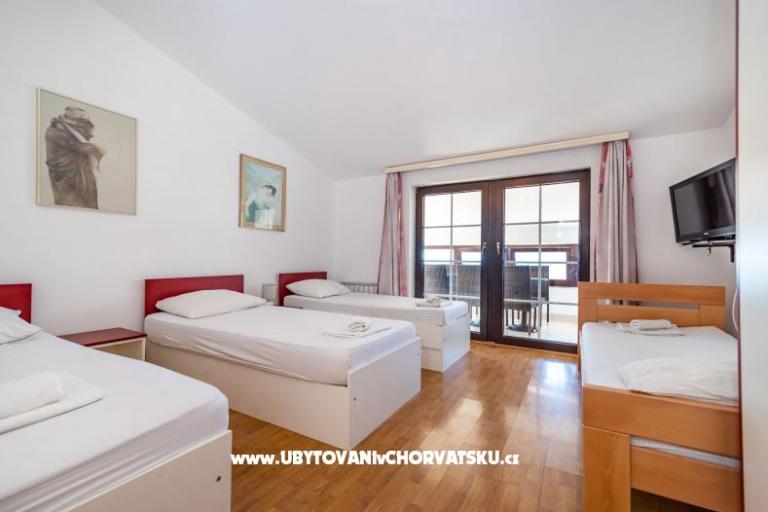 Villa Omra Apartmanok – fotó 6
