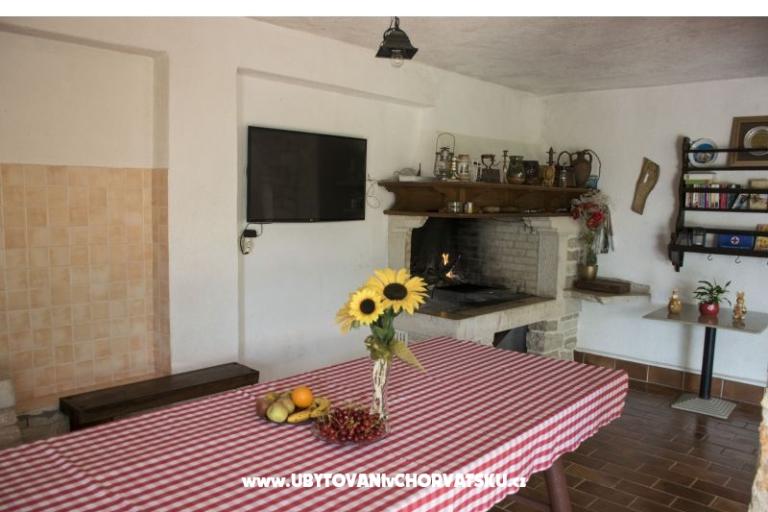 Sanja Apartmanok Novigrad – fotó 4