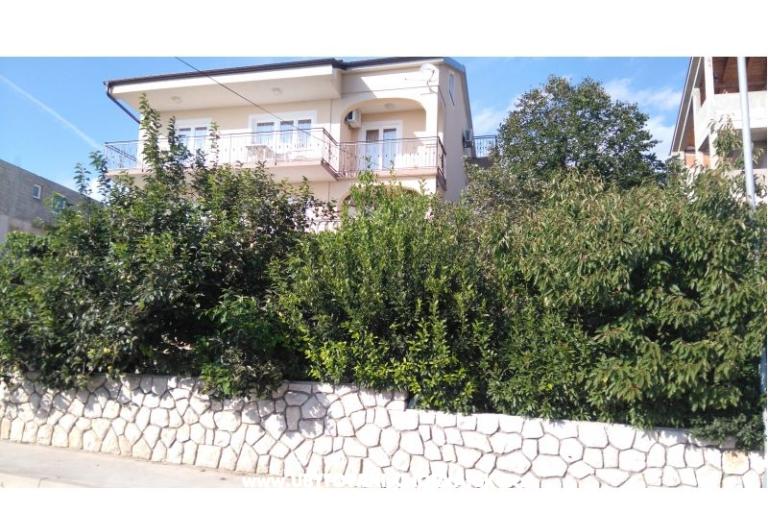 Apartmanok*Tikvesa* Novi Vinodolski – fotó 2