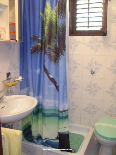 Studio Apartmanok Klenovica – fotó 5