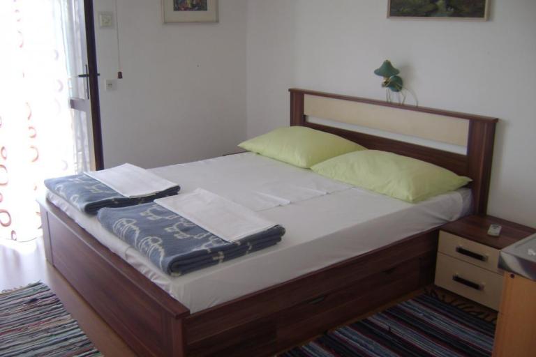 Studio Apartmanok Klenovica – fotó 6