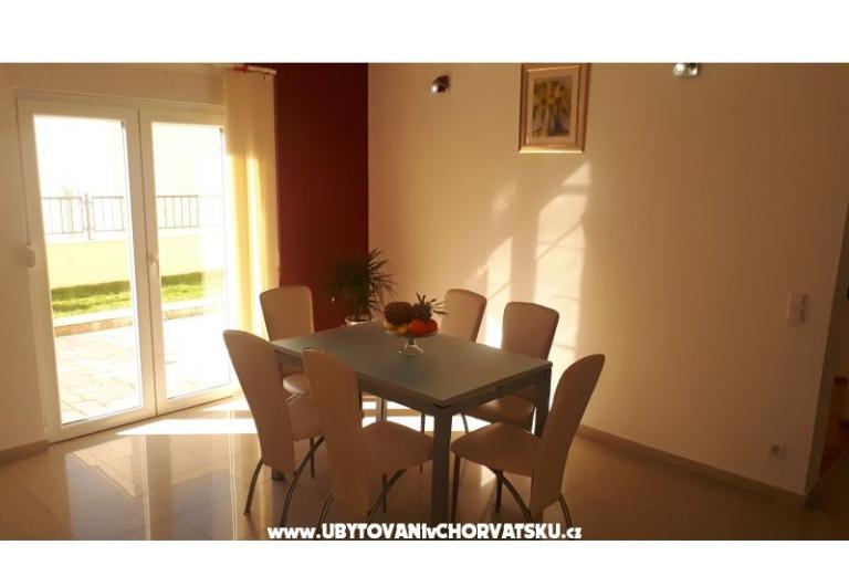 Luxury Apartmanok Roko – fotó 10