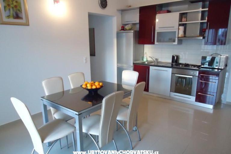 Luxury Apartmanok Roko – fotó 9