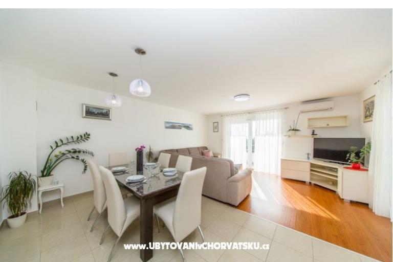 Apartmanok  LUNI – fotó 3