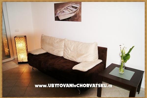 4**** apartments medencével  – fotó 4