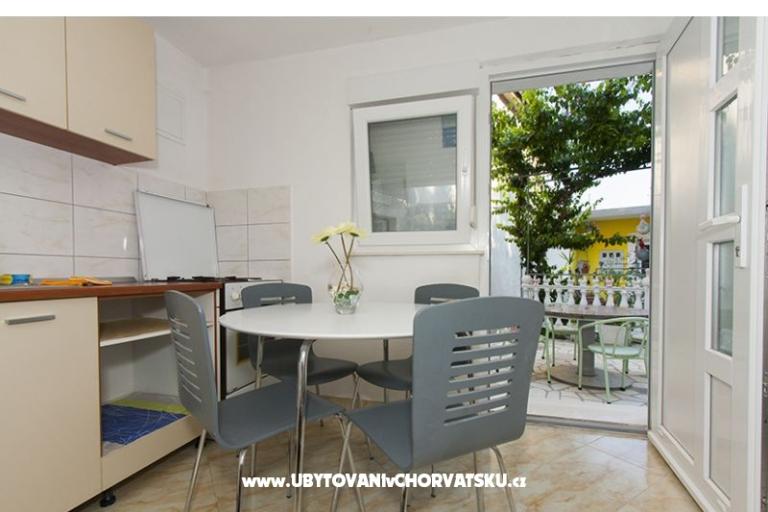 Apartmanok Mikulić – fotó 10