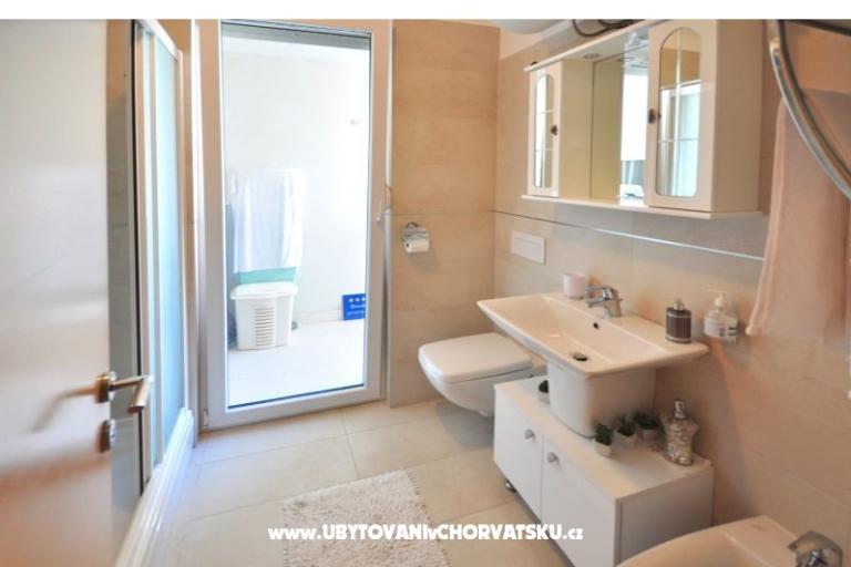 Luxury Family Apartman IRA – fotó 11