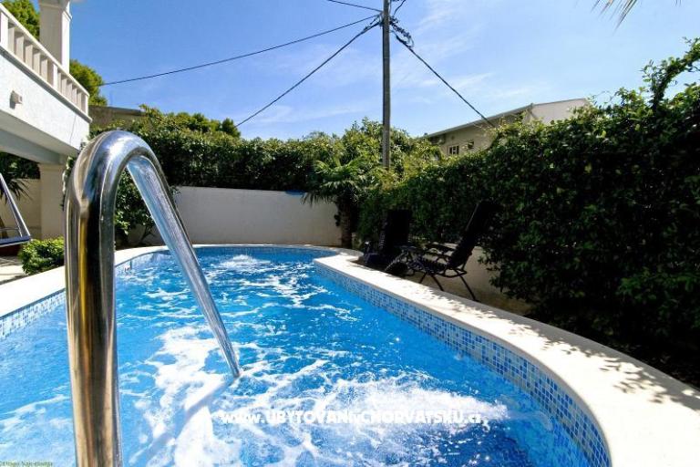 Dizma Wellness Apartmanok – fotó 7