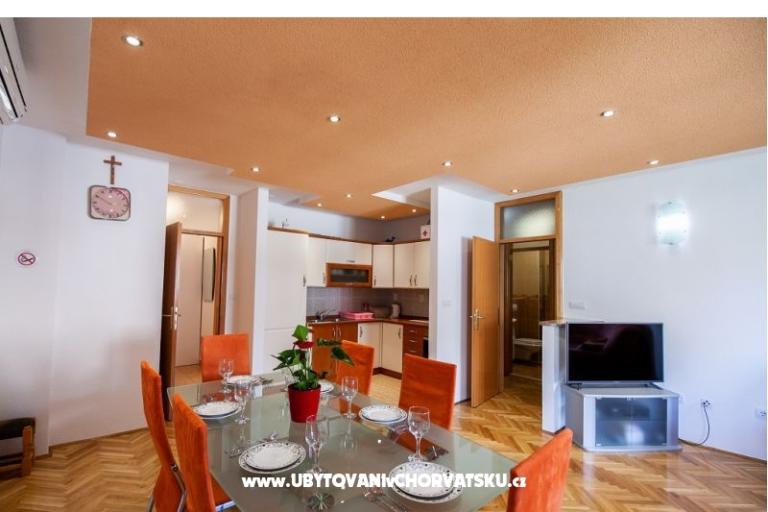 Luxury Apartmanok Omis – fotó 15