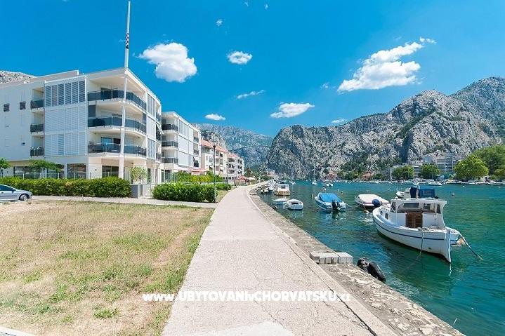 Luxury Apartmanok Omis – fotó 2