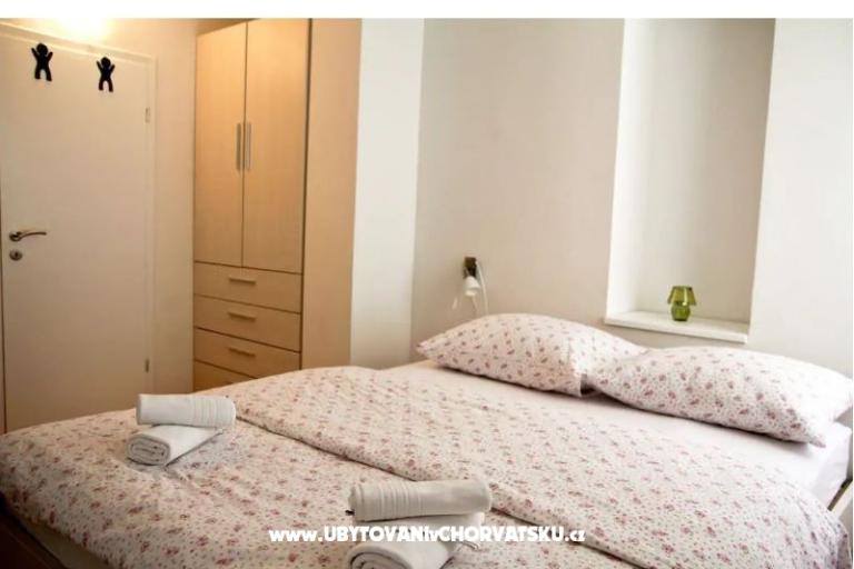 Main Square Apartman – fotó 16