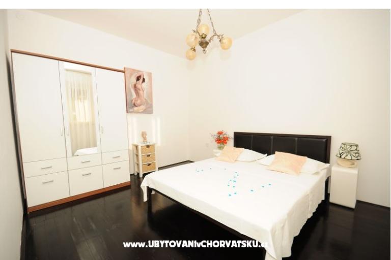 Villa Whitehouse – fotó 9
