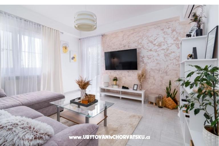 Holiday Apartmanok Mima – fotó 8