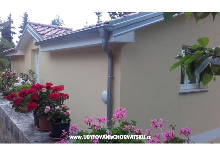 Apartmanok Oleandri – fotó 3