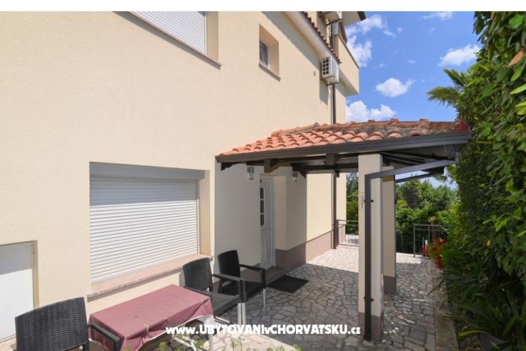 Apartman Grozić – fotó 9