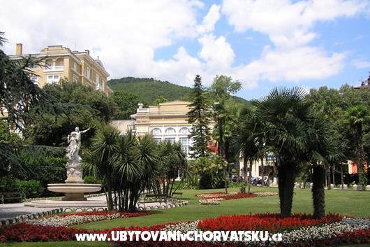 Apartmanok & rooms  Raspor – fotó 2