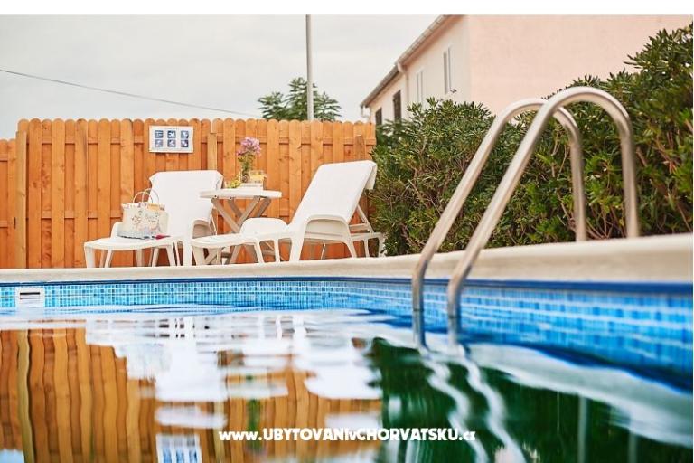 Apartmanok Adria Pag – fotó 3