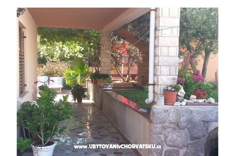 Apartmanok Ita s bazenom – fotó 16