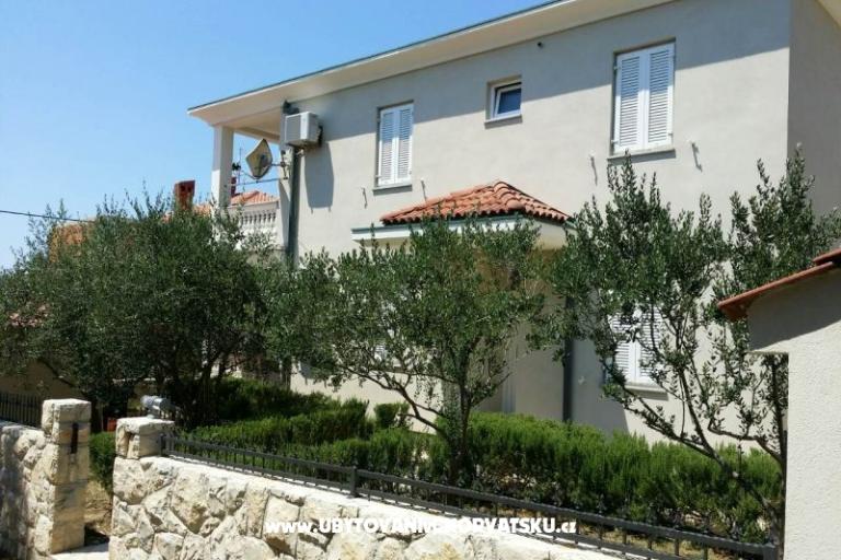 Apartmanok Karmen – fotó 11
