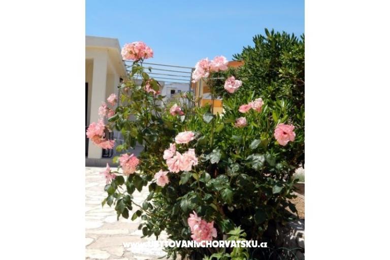 Apartmanok Valentić – fotó 9
