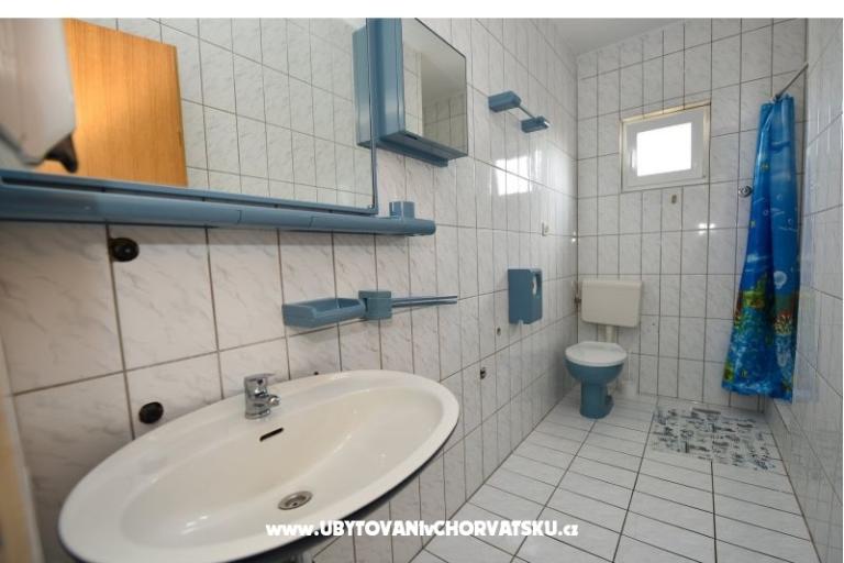 VAL Apartmanok St. Novalja – fotó 8