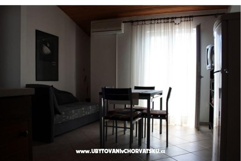 Pag Apartmanok – fotó 6