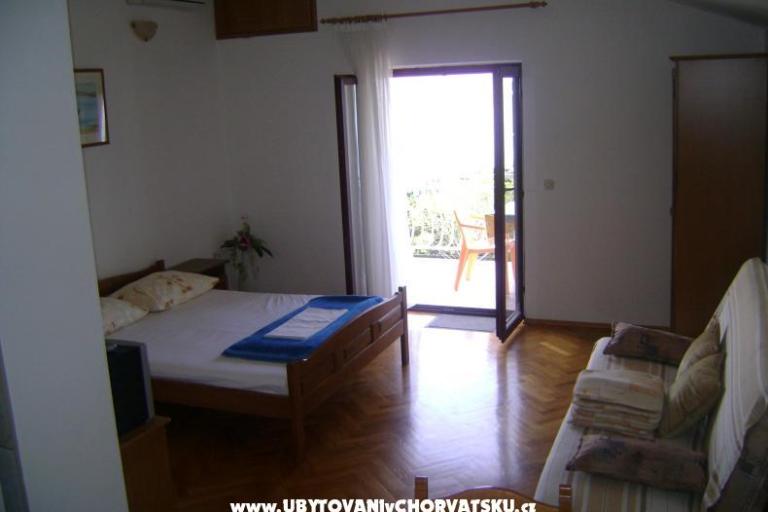 Apartmanok Ivanka – fotó 2