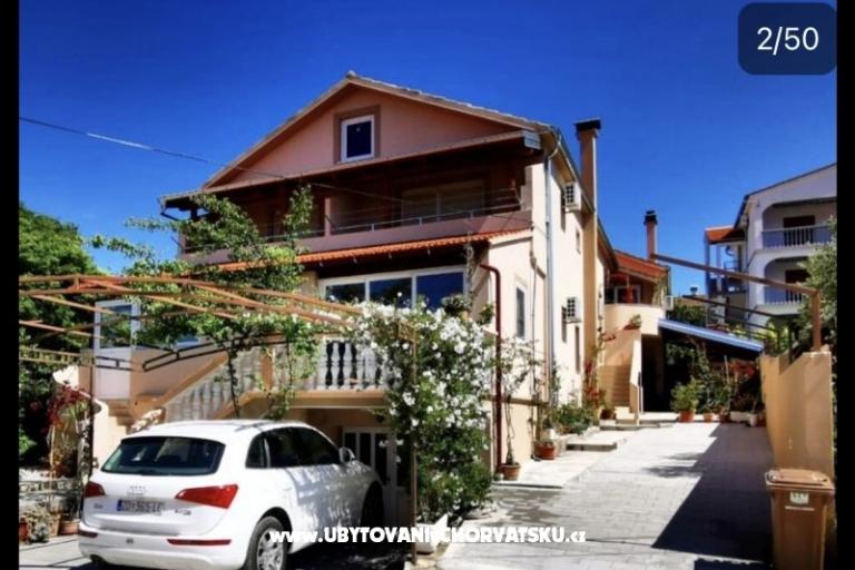 Apartmanok Iva – fotó 2