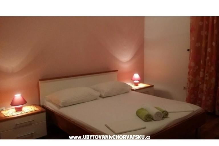 Apartmanok & Szobák BRANCIN – fotó 14