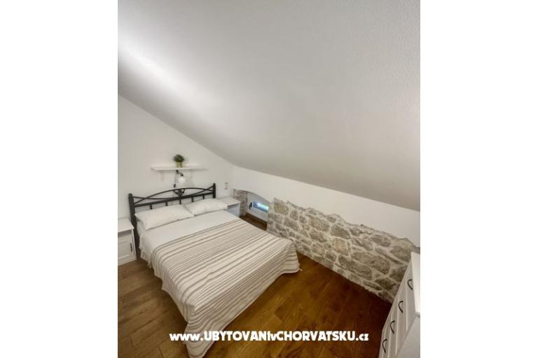Kőházban Pakostane – fotó 8